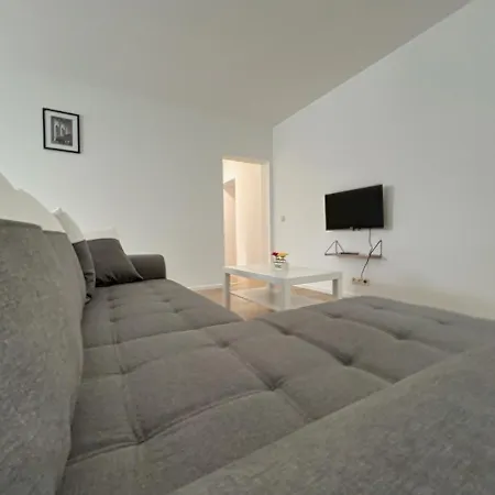 Wauters 77 Bruxelles -charleroi-airport Apartment *
