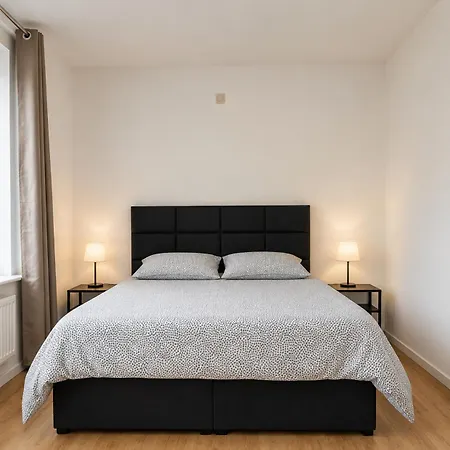 Wauters 77 Bruxelles -charleroi-airport Шарлеруа